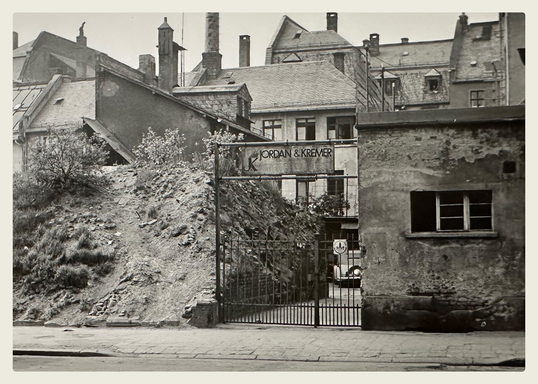 Eingangsbereich der Firma Jordan & Kremer in den 50er Jahren, historische Aufnahme aus dem Archiv
